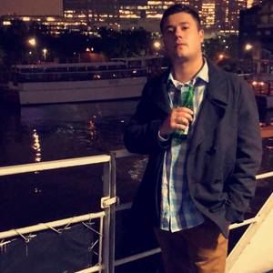 Meet your Posher, Travis